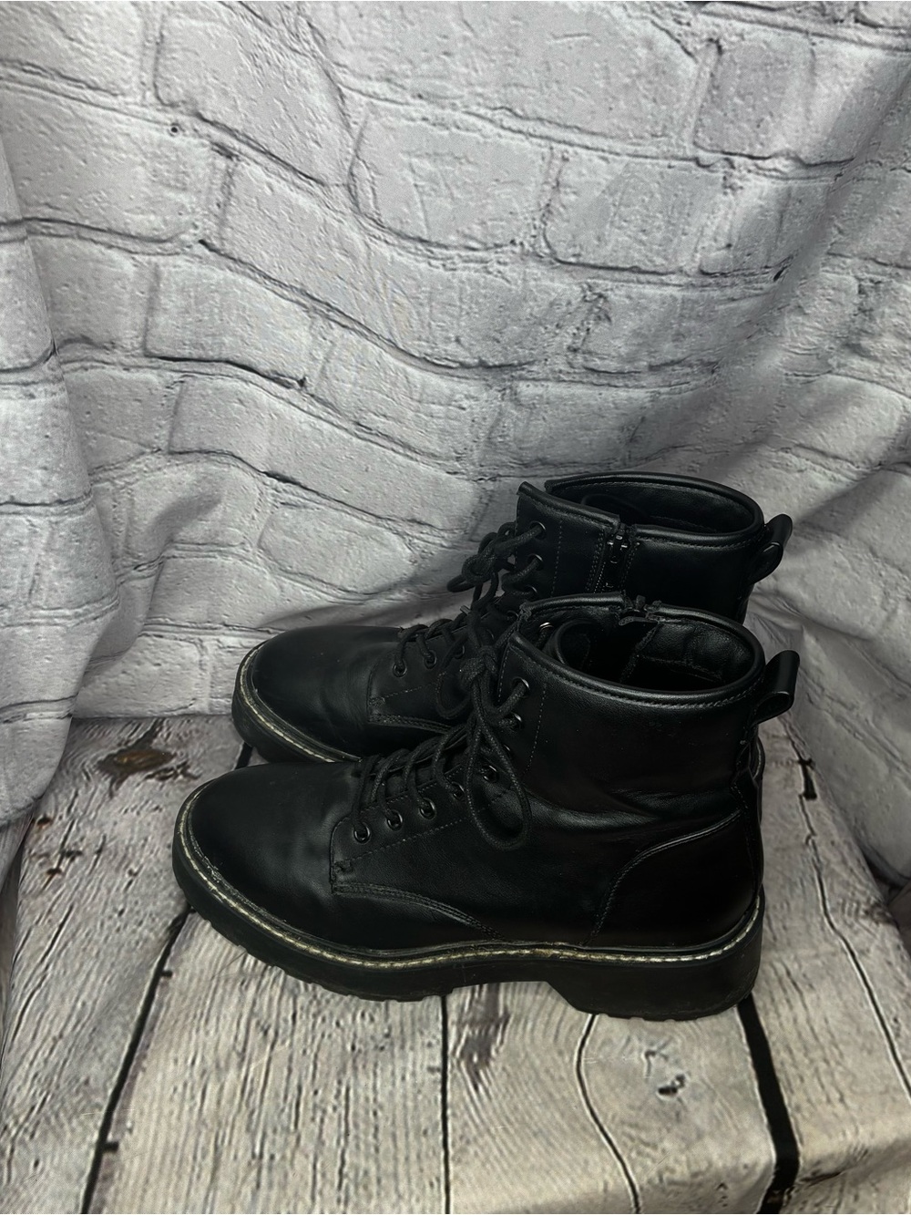 Men's Black Lace-Up Combat Boots